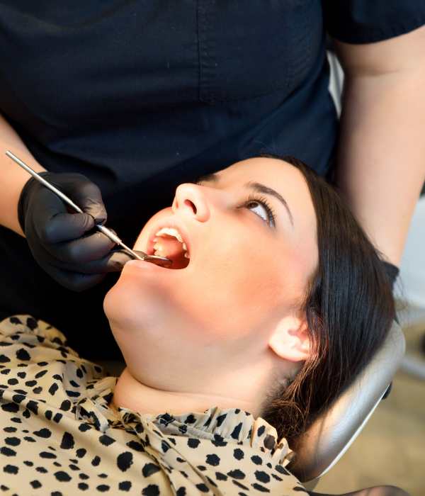 Treatment -  Harcourt Dental Clinic